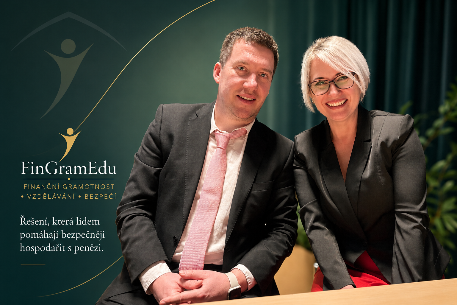 Mgr. Izabela Janiš, MBA a Mgr. Kamil Janiš, Ph.D. — zakladatelé a lektoři projektu FinGramEdu